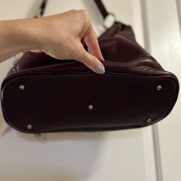 Vintage Y2K Cara hobo Dark Tigers Blood Red Leather Crescent Shape Shoulder Bag - Picture 4 of 15